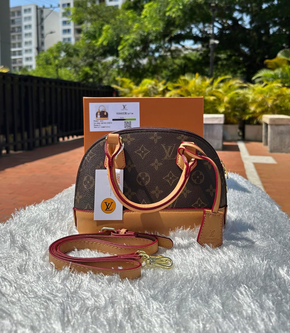 Bolso manos libre Louis Vuitton 1:1