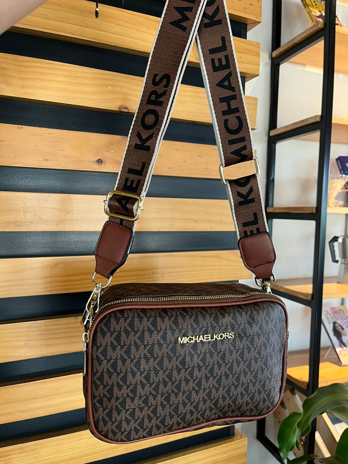 Manos libres Michael Kors